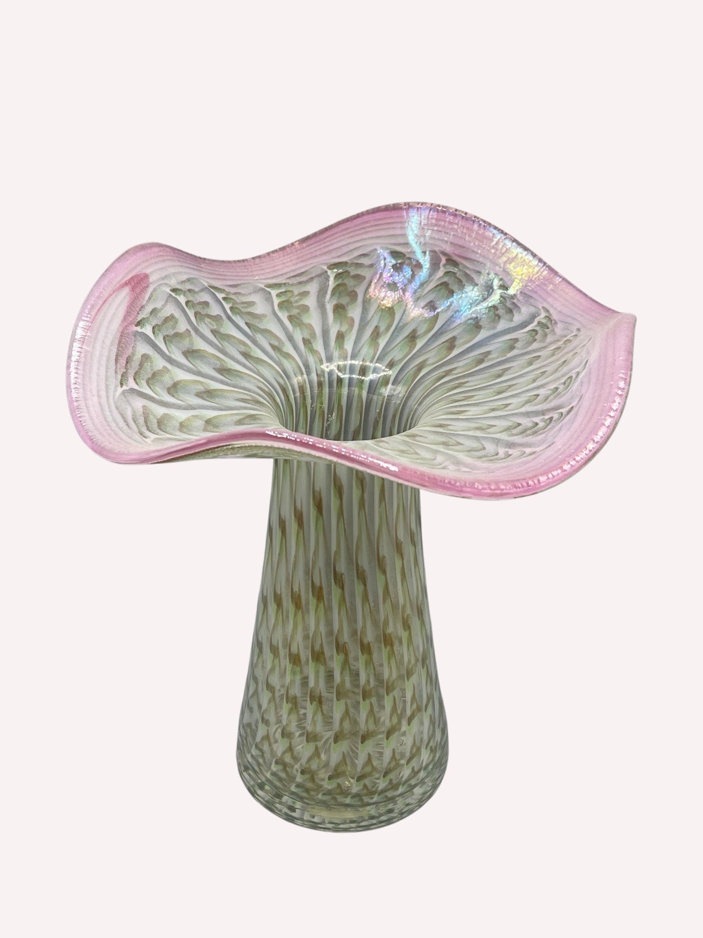 FÄCHERVASE MUNDGEBLASEN HANDMADE ITALIEN GEWELLTER RAND JUGENDSTIL