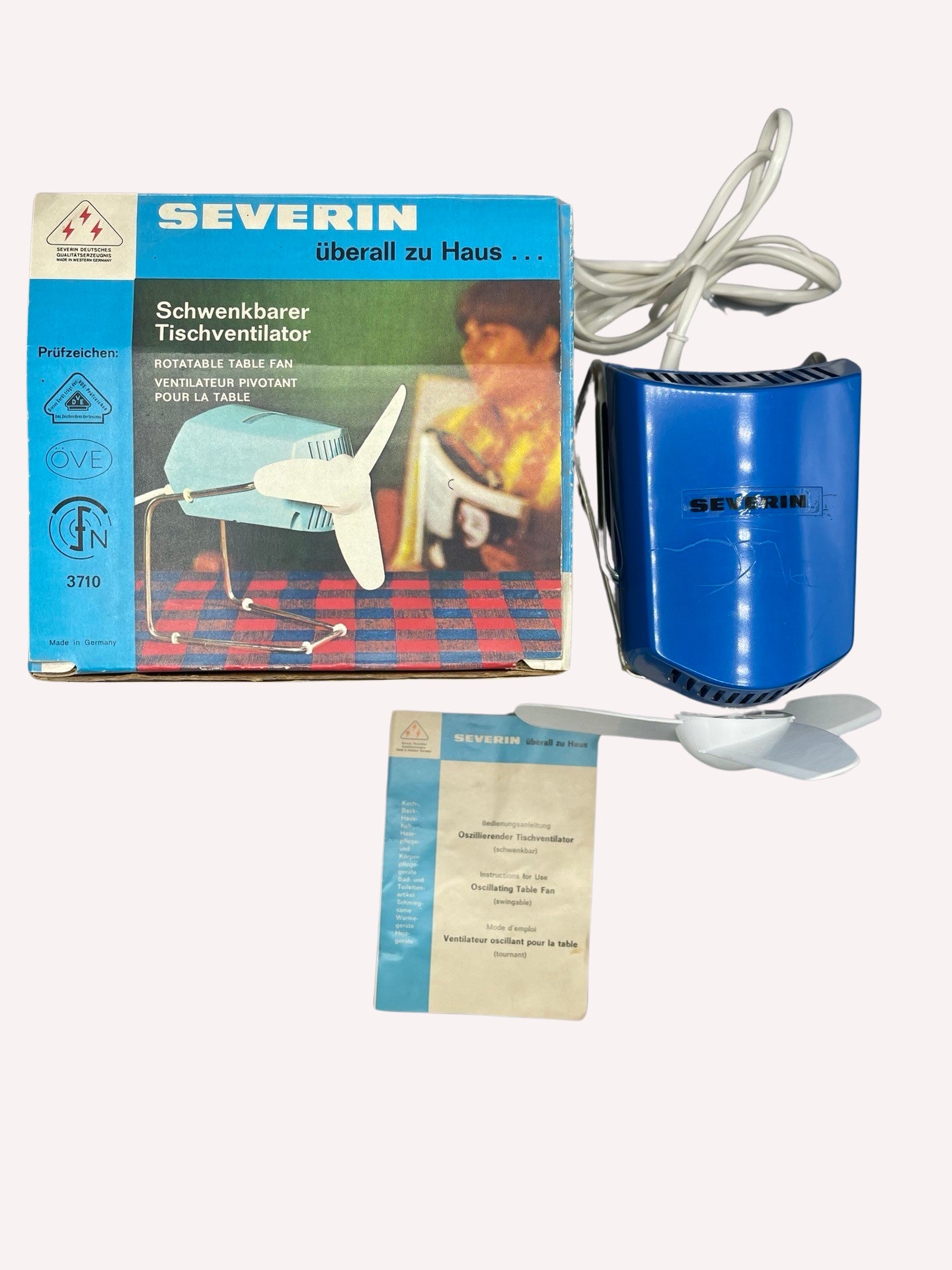 TISCHVENTILATOR SCHWENKBAR VINTAGE SEVERIN 3710 BLAU
